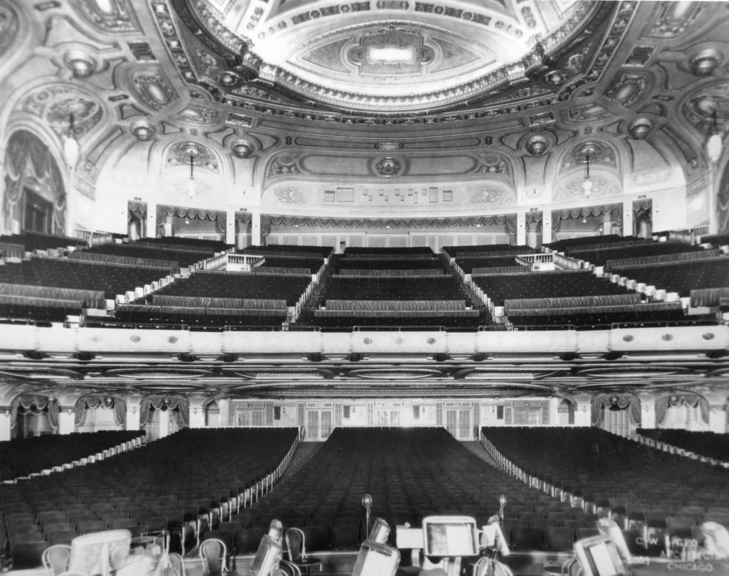 Did you know? When Shea’s Buffalo Theatre first opened, the iconic red velvet seats weren't quite ready for their debut! Early audiences left the theater with an unexpected souvenir: red stains on their clothes from the fresh dye.