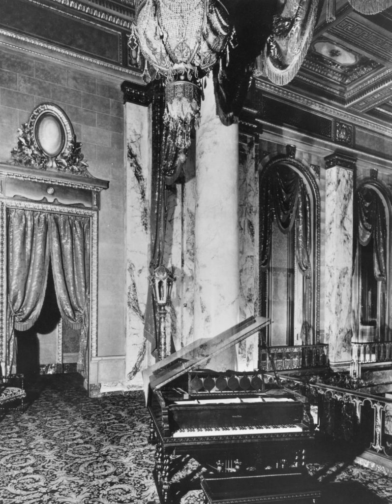 While today this space serves as our Spotlight Lounge for Shea's Donors, in 1926 this was the Musicians' Lounge where live music was played for audiences entering the lobby!