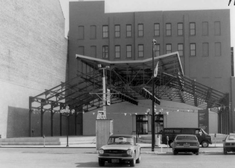 439 Pearl Street circa later 1970's: the bowling alley was demolished and this parking structure was put in place until 2016, when it was removed to make way for the future Shea's expansion.